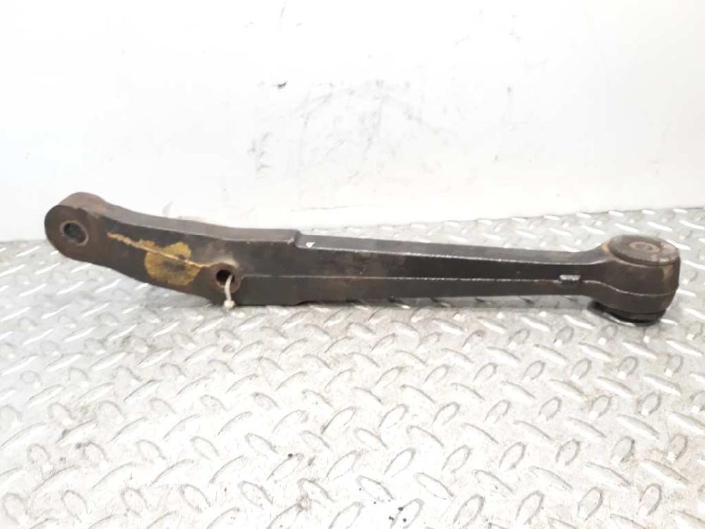 Brazo de la suspensión inferior delantero izquierdo D9B de Peugeot J5 combi (290) 1990-1994 69 CV con 1 km - pieza usada