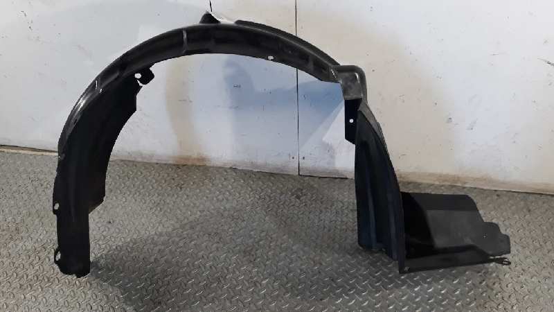 Pase de rueda delantero derecho J3 de Kia Carnival 1999-2001 126 CV con 179184 km - pieza usada
