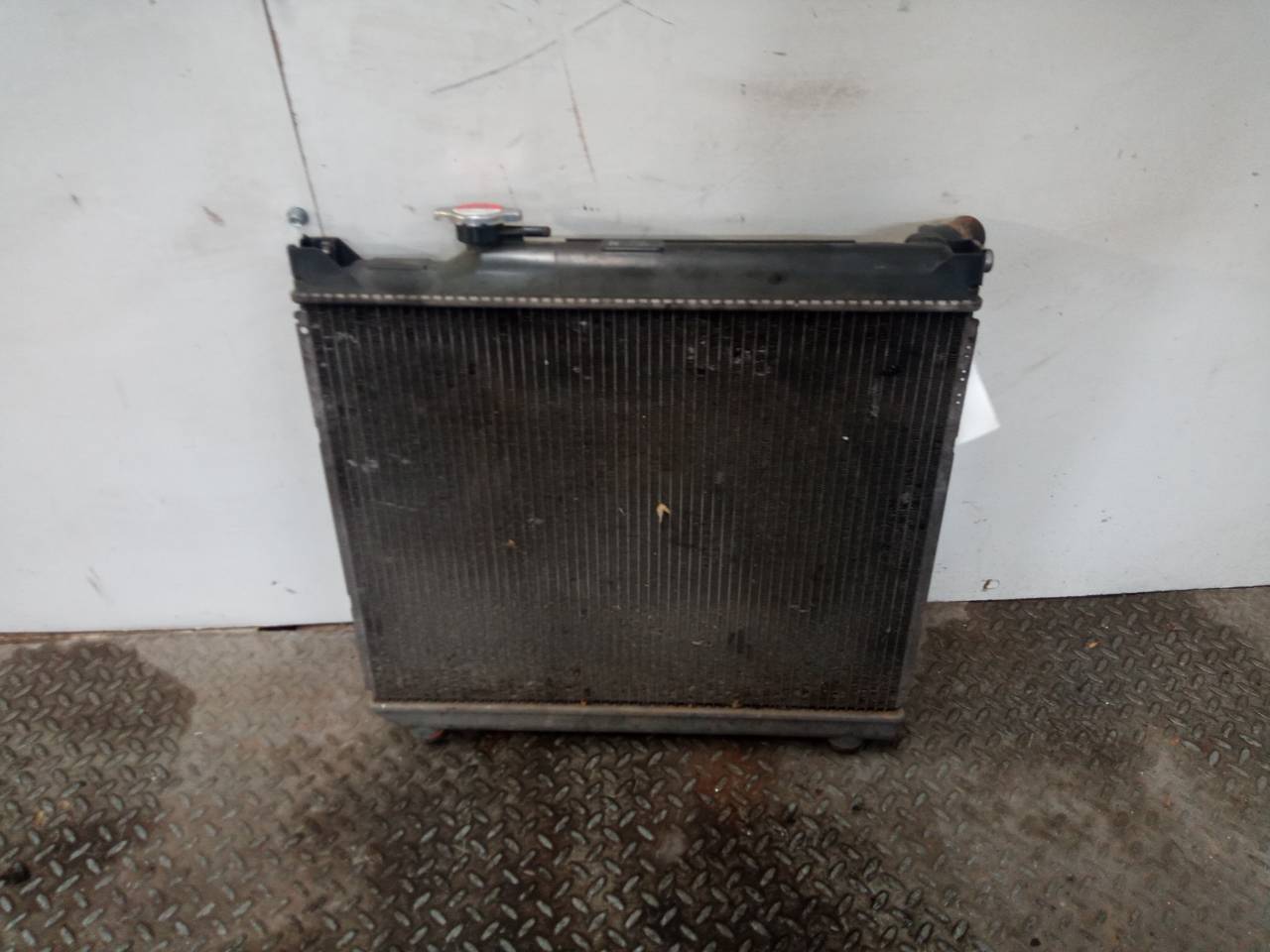 SUZUKI Grand Vitara 1 generation (1998-2006) Охлаждающий радиатор 4221317421 23698009