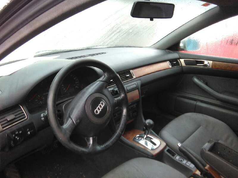 AUDI A3 8L (1996-2003) Galinių kairių durų stiklo pakelėjas 4B0839461 18682148