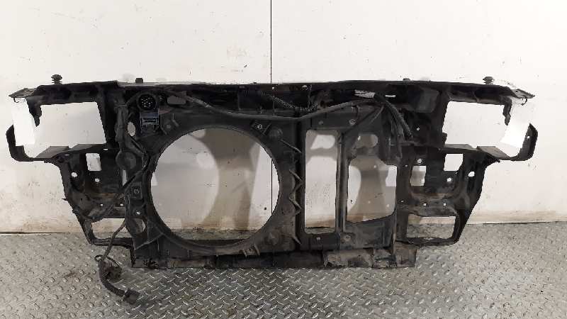 Panel frontal F8QN6 de Renault Megane i classic (la0/1_) 1997-2001 64 CV con 1 km - pieza usada