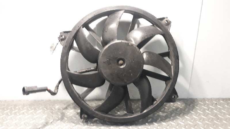 CITROËN C4 1 generation (2004-2011) Difūzoriaus ventiliatorius 1253A9 23303365