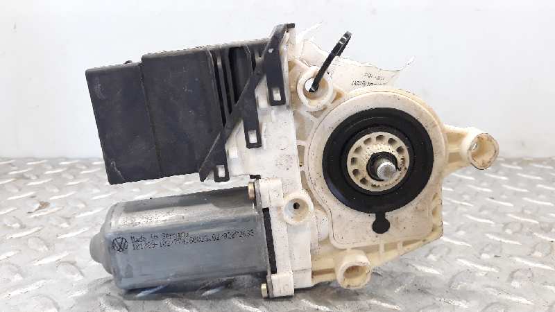 SEAT Leon 1 generation (1999-2005) Other part 105406301 18530906