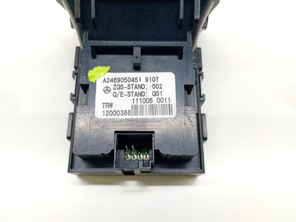 Palanca de freno de mano OM 651.901 A2469050451 de Mercedes-benz Clase b (w246, w242) 2011-2014 136 CV con 218754 km - pieza usada