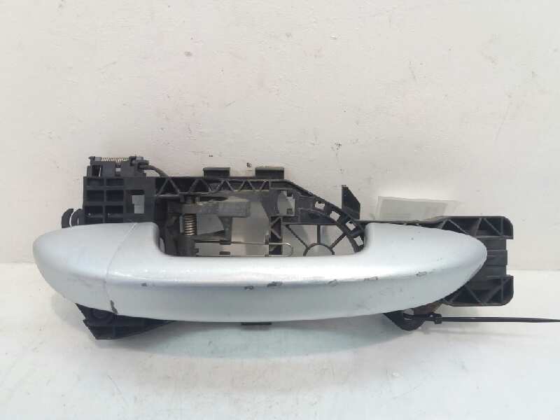 VOLKSWAGEN Passat B6 (2005-2010) Rear right door outer handle 3C0837206 18734252