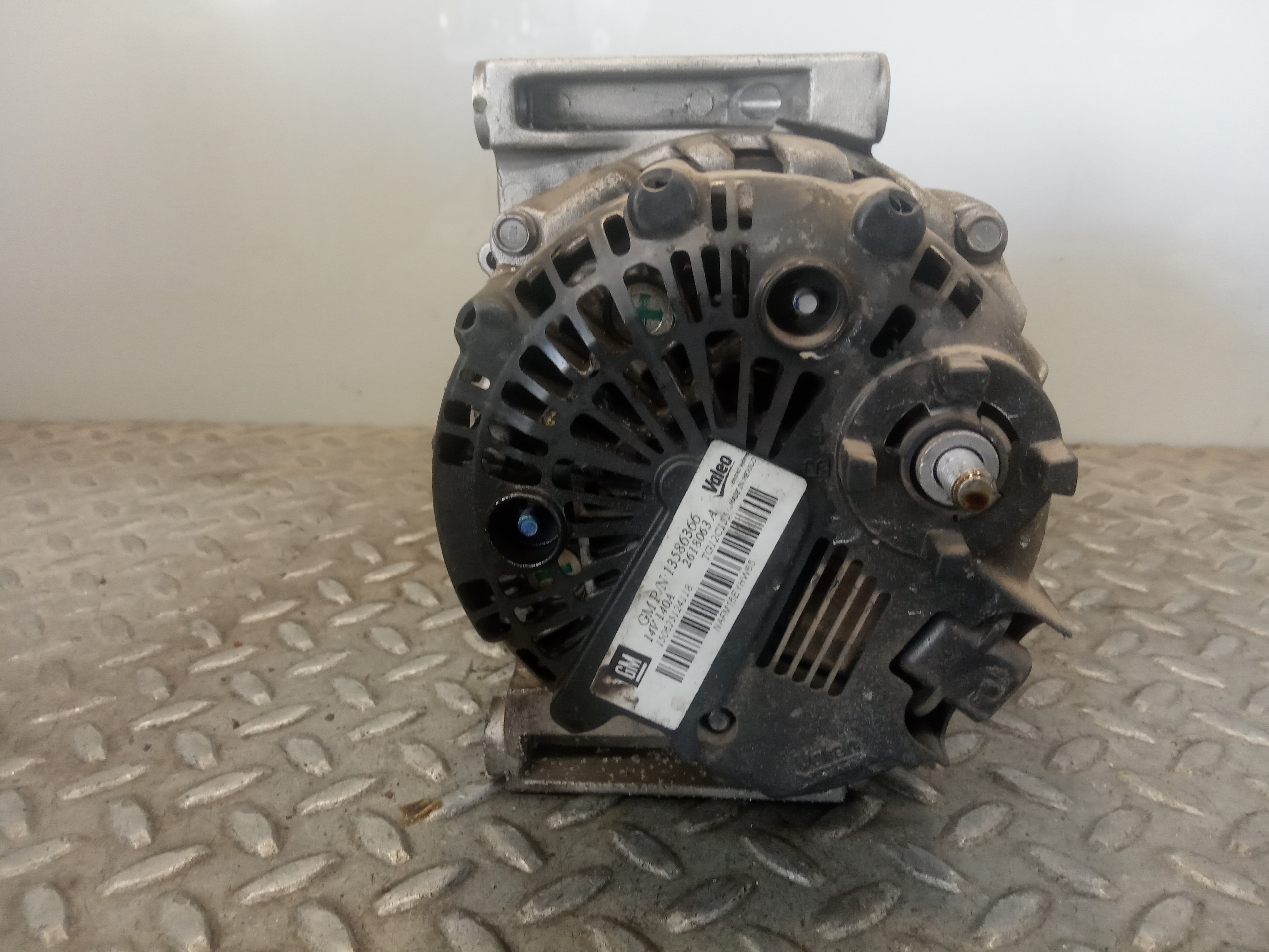 OPEL Insignia A (2008-2016) Alternator 13586366 23688816