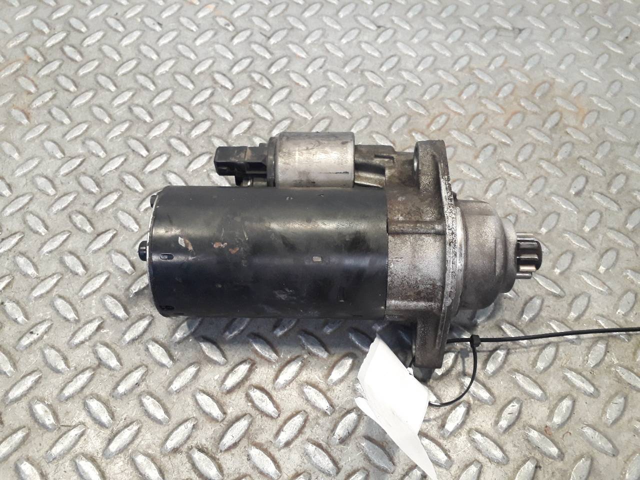 VOLKSWAGEN Bora 1 generation (1998-2005) Starter Motor 0001125042 23703053