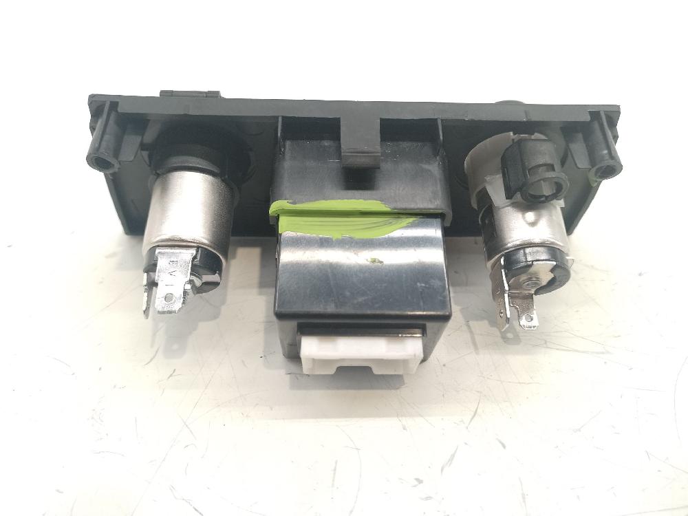 Eje toma de fuerza D4FB 846171H570 de Kia Cee'd sw (ed) 2007-2012 90 CV - pieza usada