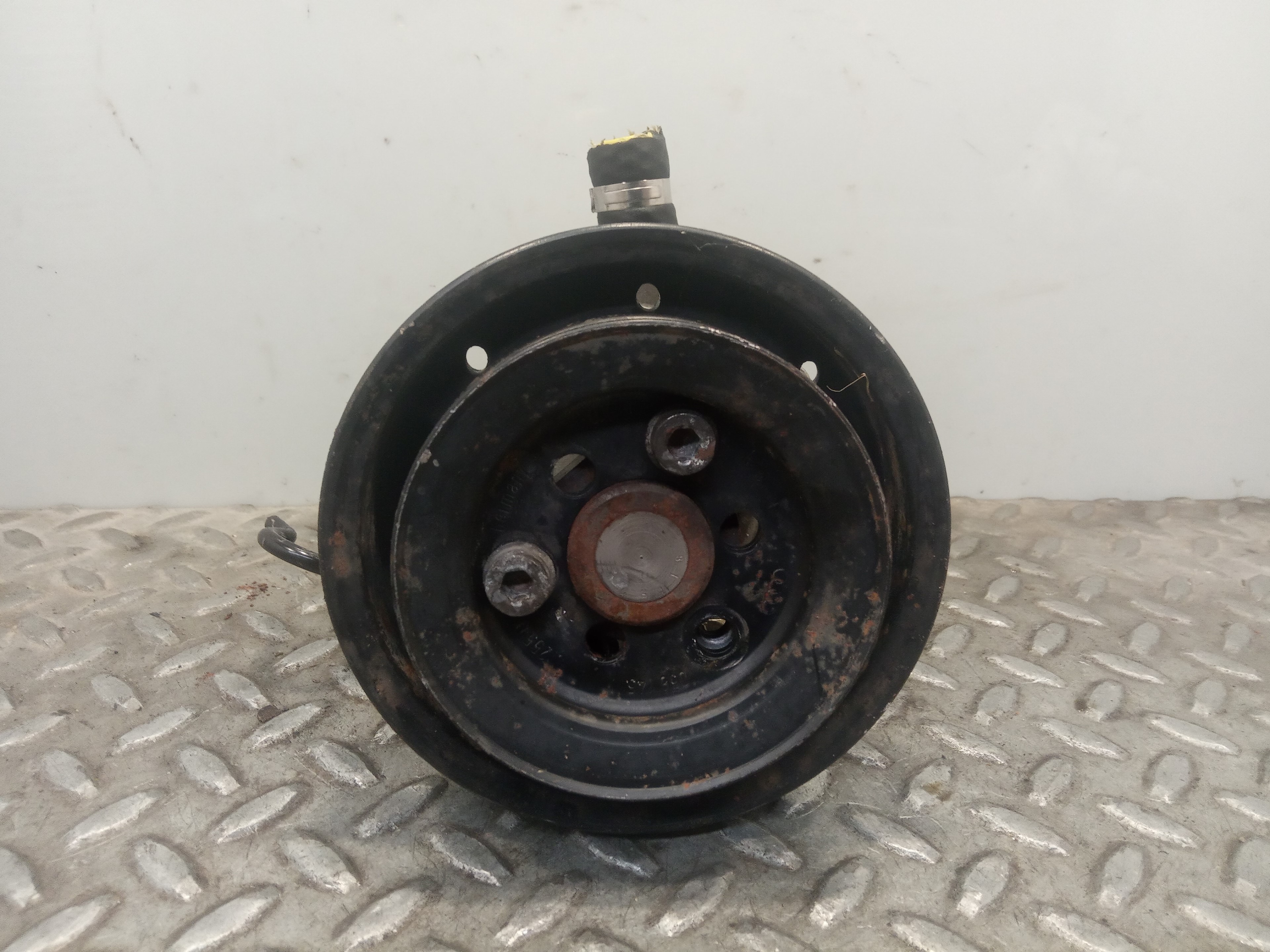 OPEL A4 B5/8D (1994-2001) Power Steering Pump 8D0145156A, 7681955281, 0043557 23306873