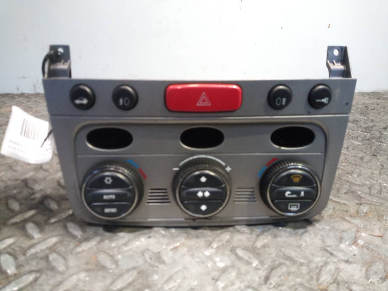 ALFA ROMEO 147 2 generation (2004-2010) Climate  Control Unit 01560513690 23708442