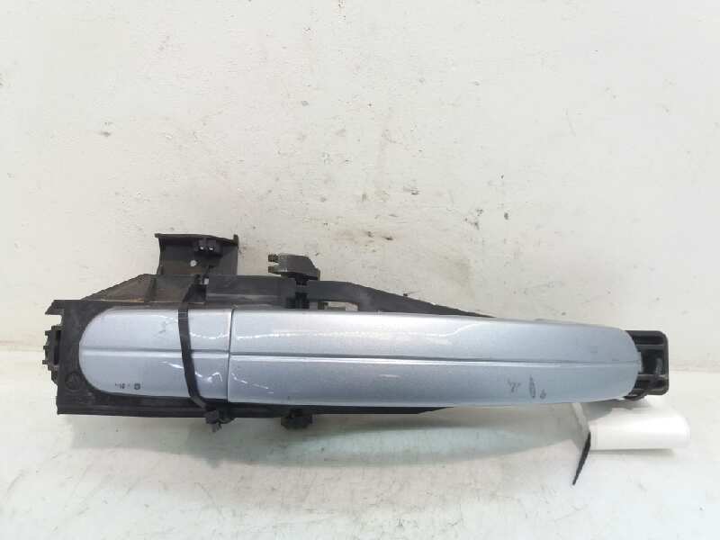 FORD C-Max 1 generation (2003-2010) Front Right Door Exterior Handle 1305822 18718442