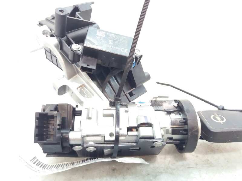 OPEL Corsa D (2006-2020) Ignition Lock 13496392 18727493