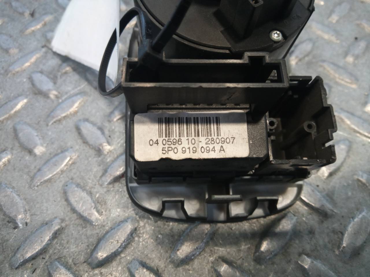 SEAT Leon 2 generation (2005-2012) Headlight Switch Control Unit 1P1941431F 23340083