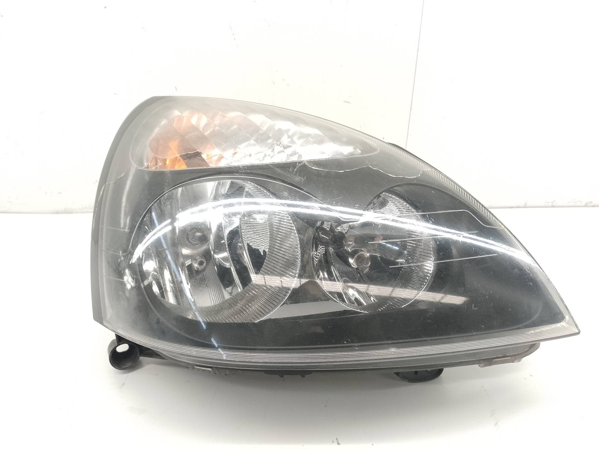 RENAULT Clio 1 generation (1990-1998) Front Right Headlight 15601800RE 25710036