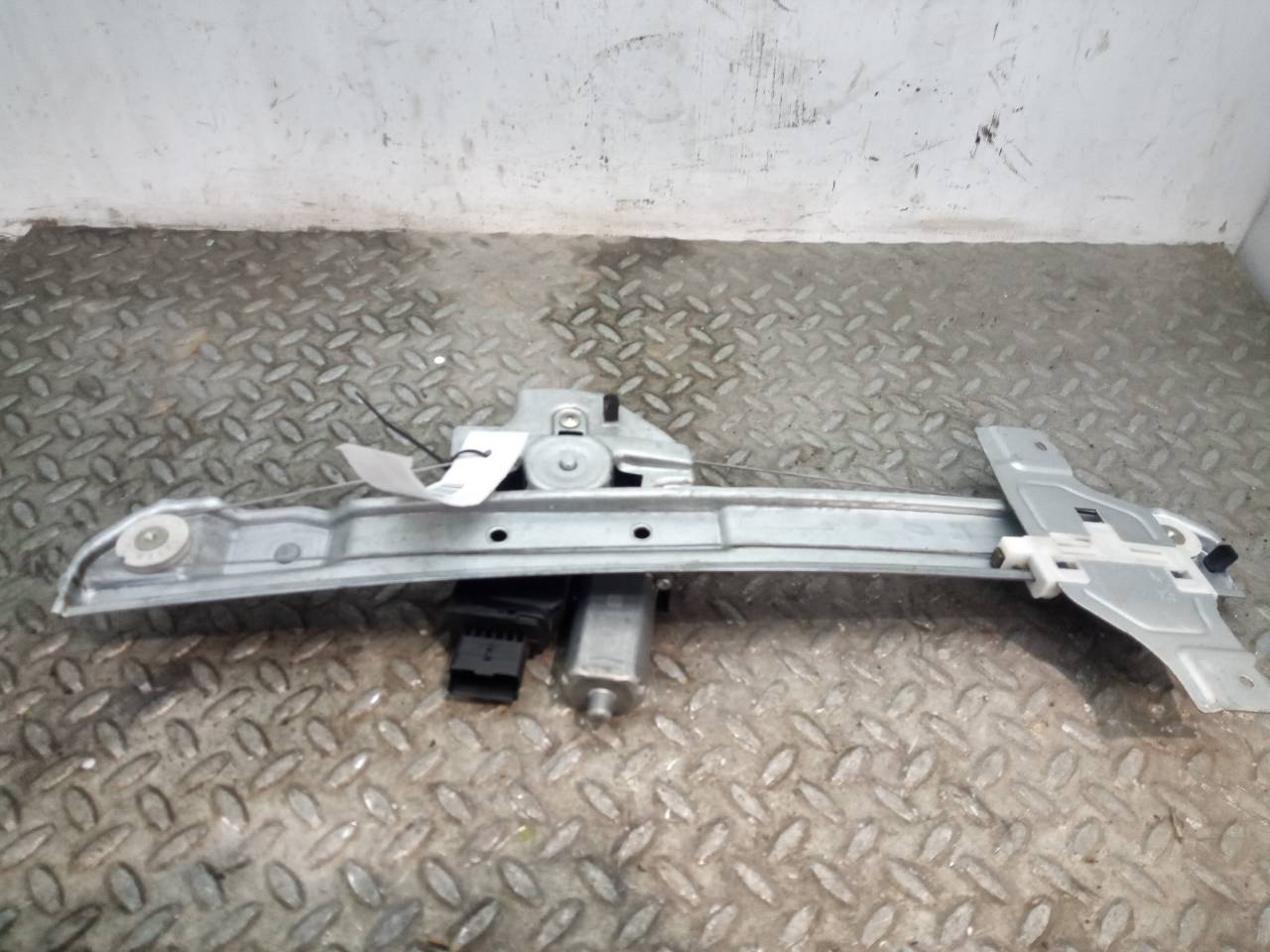 CITROËN C3 2 generation (2009-2016) Front Left Door Window Regulator 9812081680 23369466