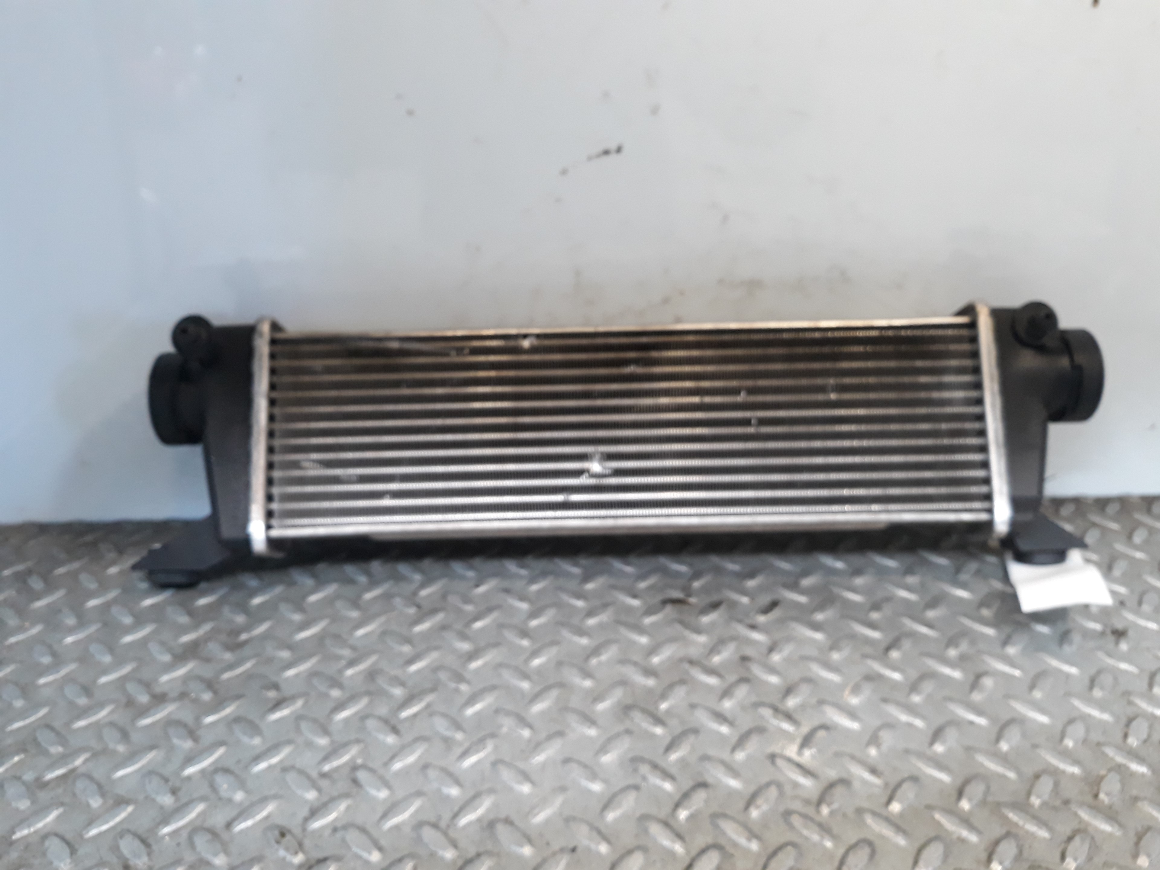 MERCEDES-BENZ A-Class W168 (1997-2004) Starpdzesētāja/interkūlera radiators A1685000000 23303368