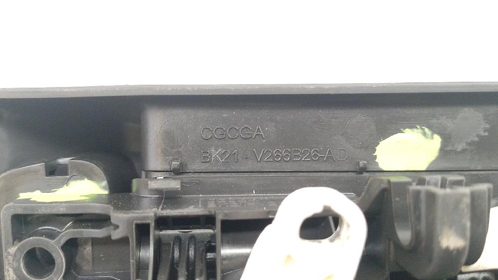 Maneta interior derecha BJFA,BJFB,YLF6,YLFA,YLFB,YLFS BK21V266B26AD de Ford Transit custom v362 autobús (f3) 2012-0 105 CV - pieza usada