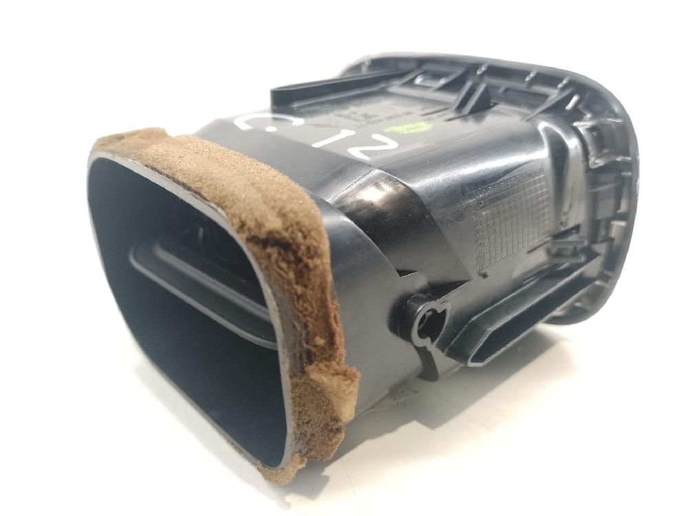 Carcasa aireador trasero central 9HX 9683043377 de Citroen C3 picasso (sh_) 2010-2017 112 CV - pieza usada