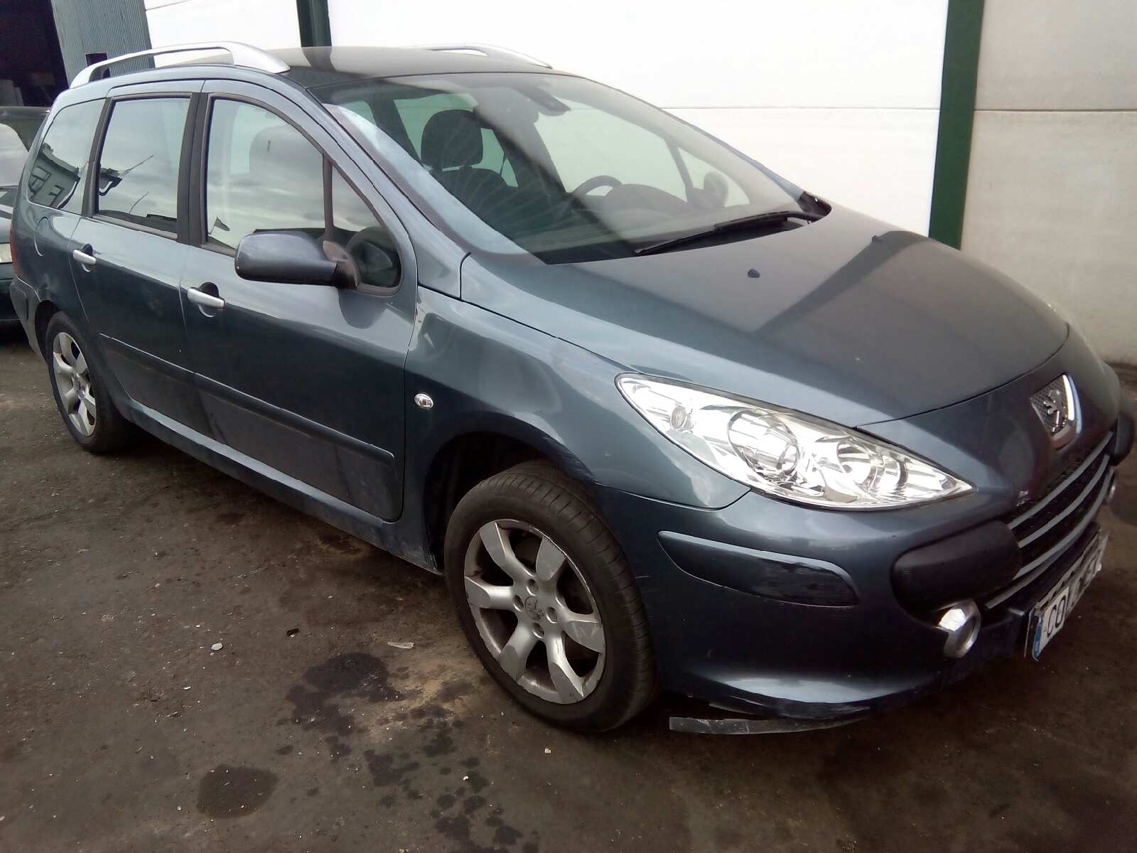 PEUGEOT 307 1 generation (2001-2008) Rear left door window lifter 9223A0 18590717