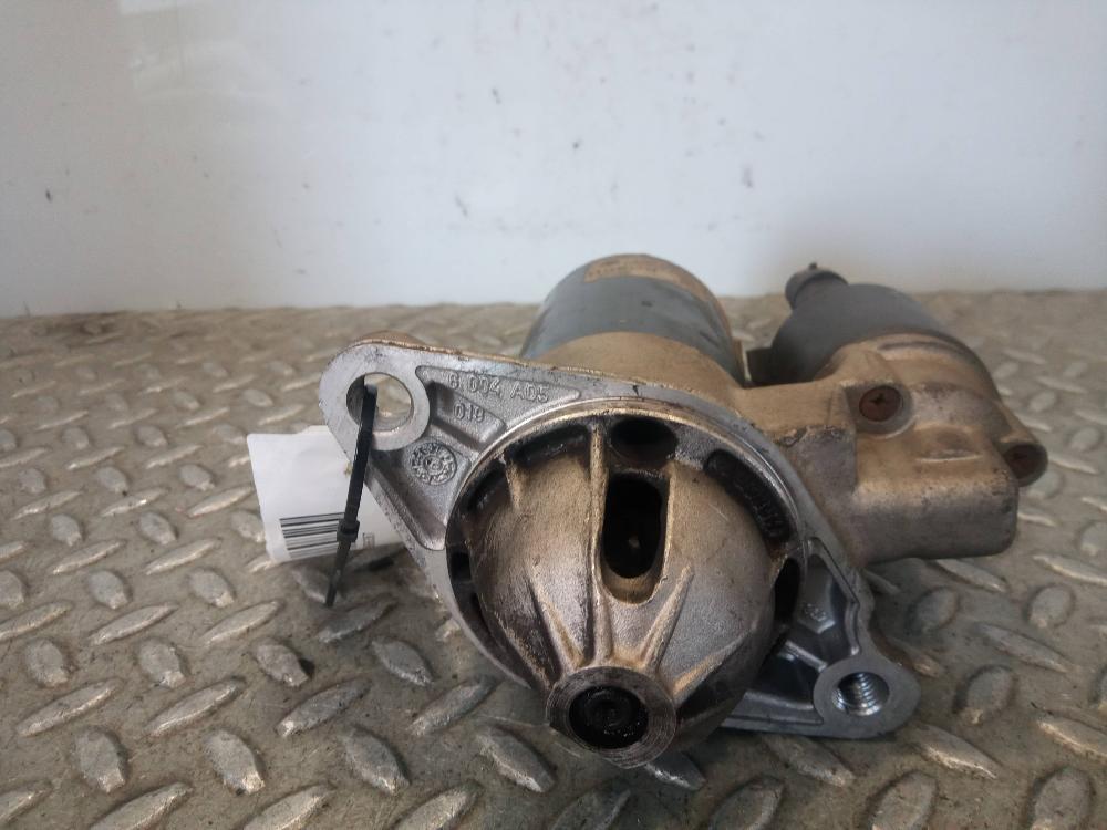 Motor arranque 2.0L 04793493 de Chrysler Neon (pl) 1994-1999 133 CV con 1 km - pieza usada