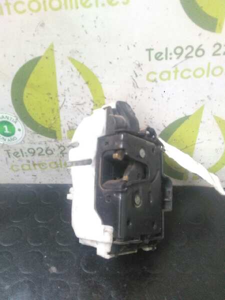 VOLKSWAGEN Polo 3 generation (1994-2002) Front Right Door Lock 6N1837016E 18499366