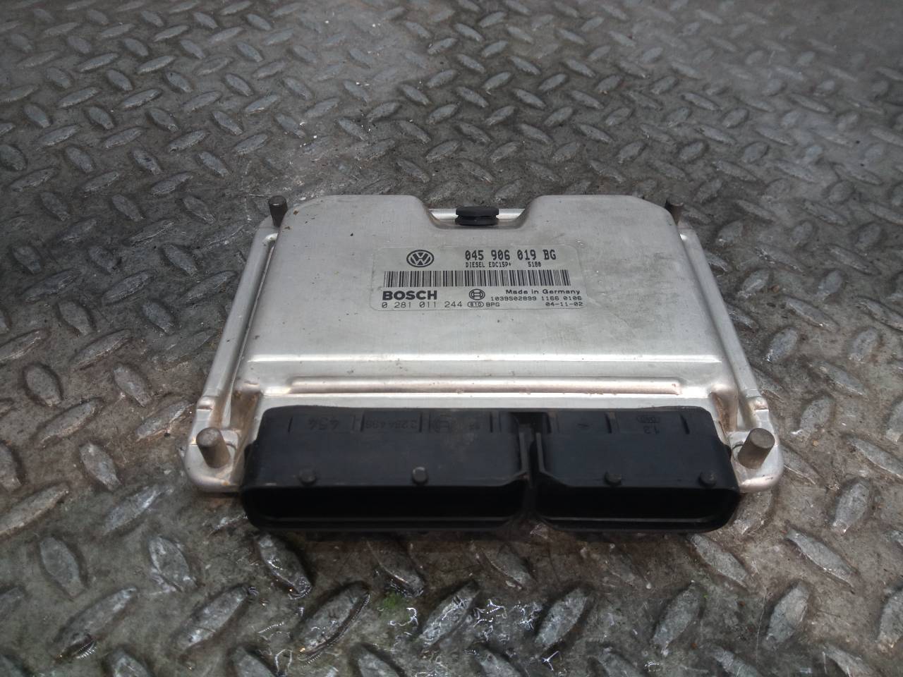 SEAT Ibiza 3 generation (2002-2008) Other Control Units 045906019BG, 0281011244 23703909