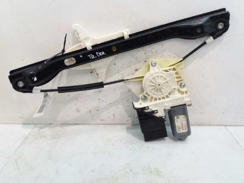 VOLKSWAGEN Jetta 5 generation (2005-2011) Rear Right Door Window Regulator 1K5839462 23673246