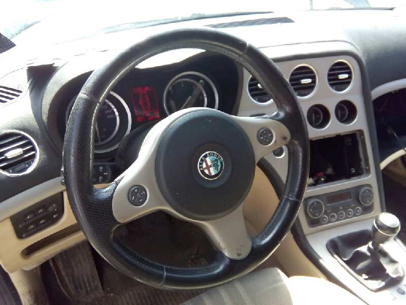 ALFA ROMEO 159 1 generation (2005-2011) Front Left Brake Caliper 0071793138 18668780