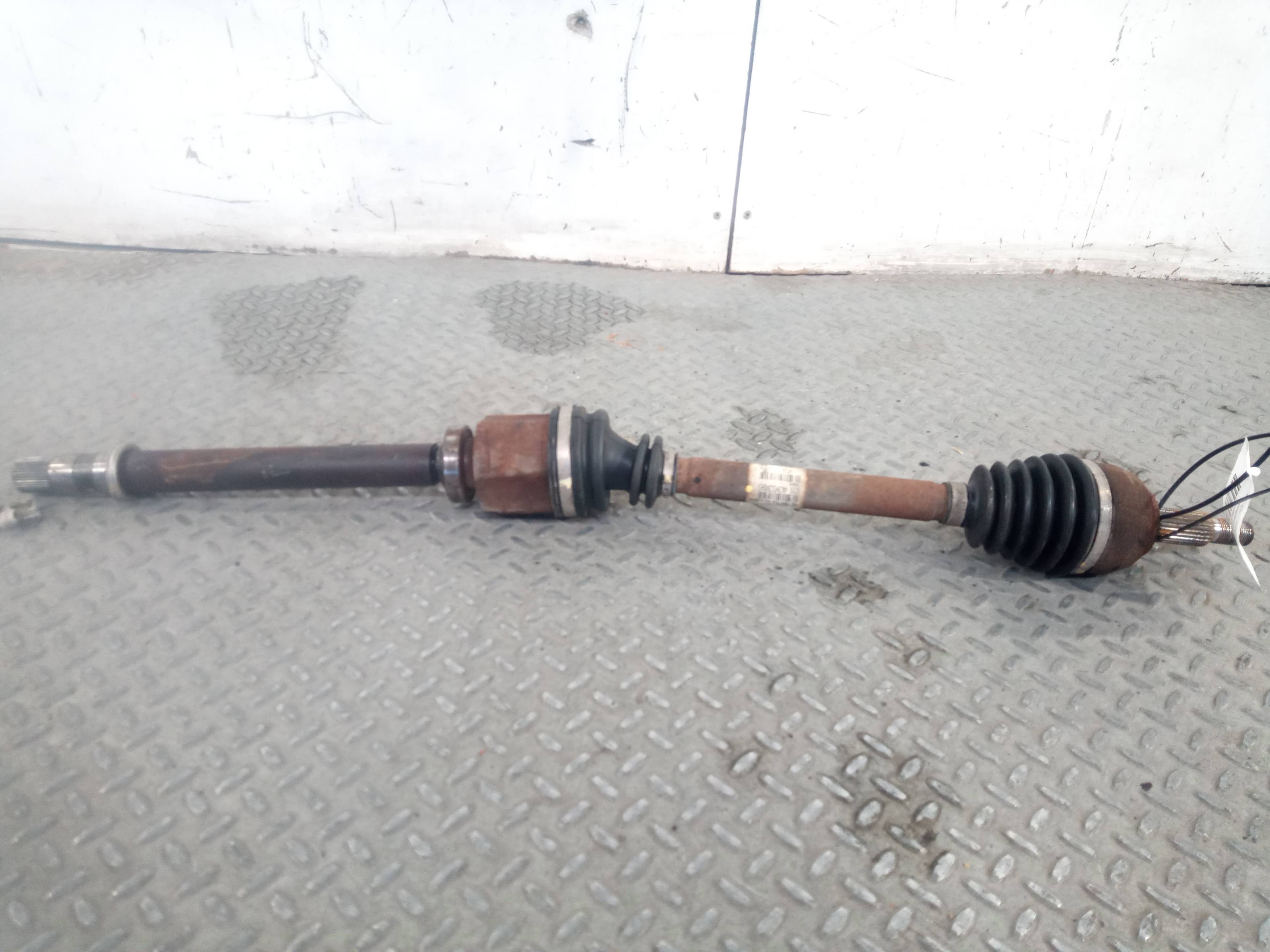 RENAULT Scenic 2 generation (2003-2010) Front Right Driveshaft 8200436366 23320358