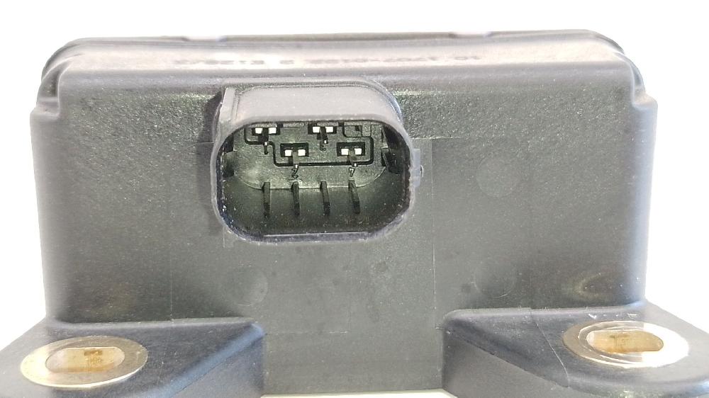 Sensor aceleracion K4M R8 479310001R de Renault Scenic iii (jz0/1_) 2008-0 110 CV - pieza usada