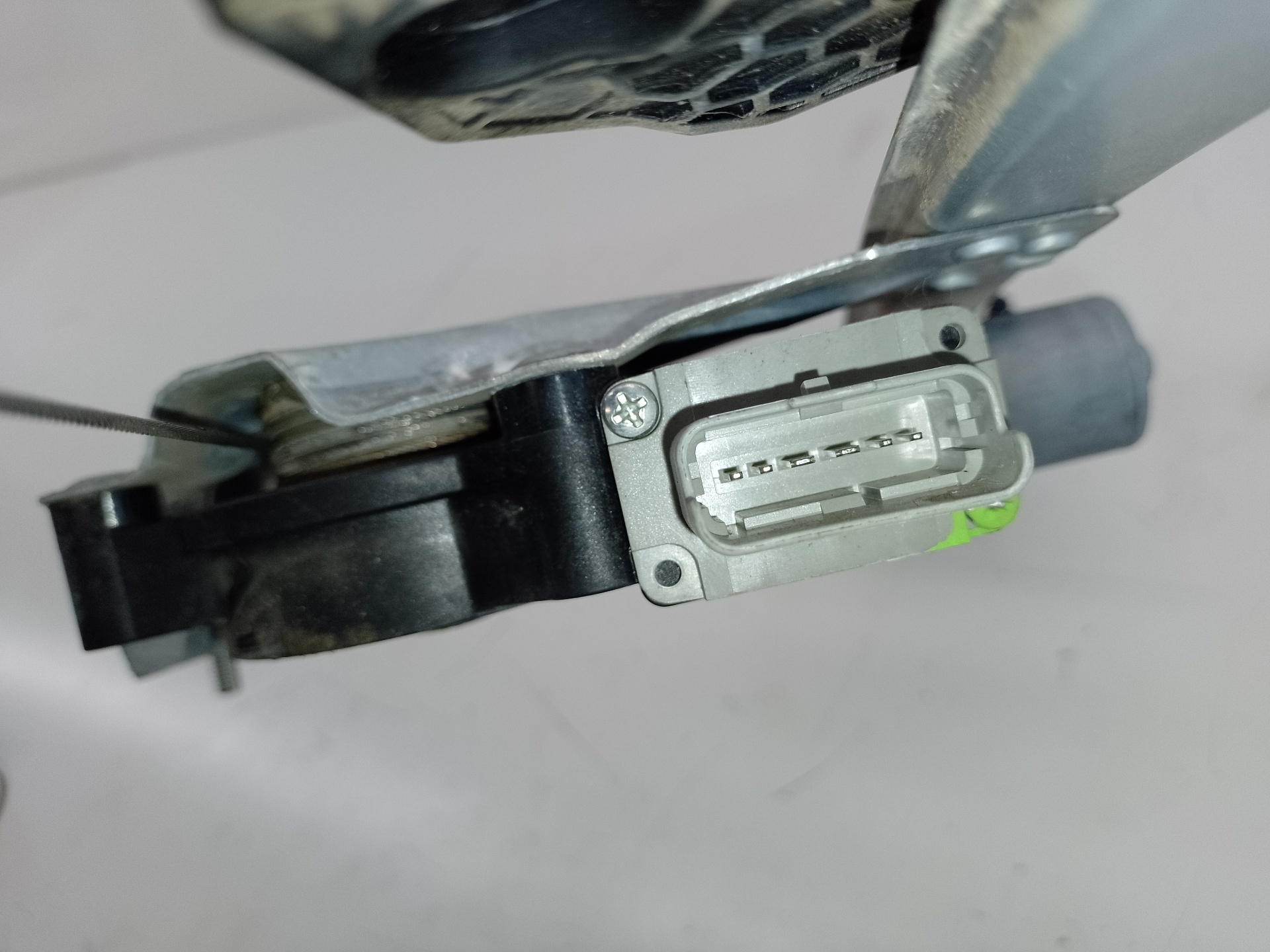 DACIA Sandero 2 generation (2013-2020) Front Left Door Window Regulator 807211440R 25583484