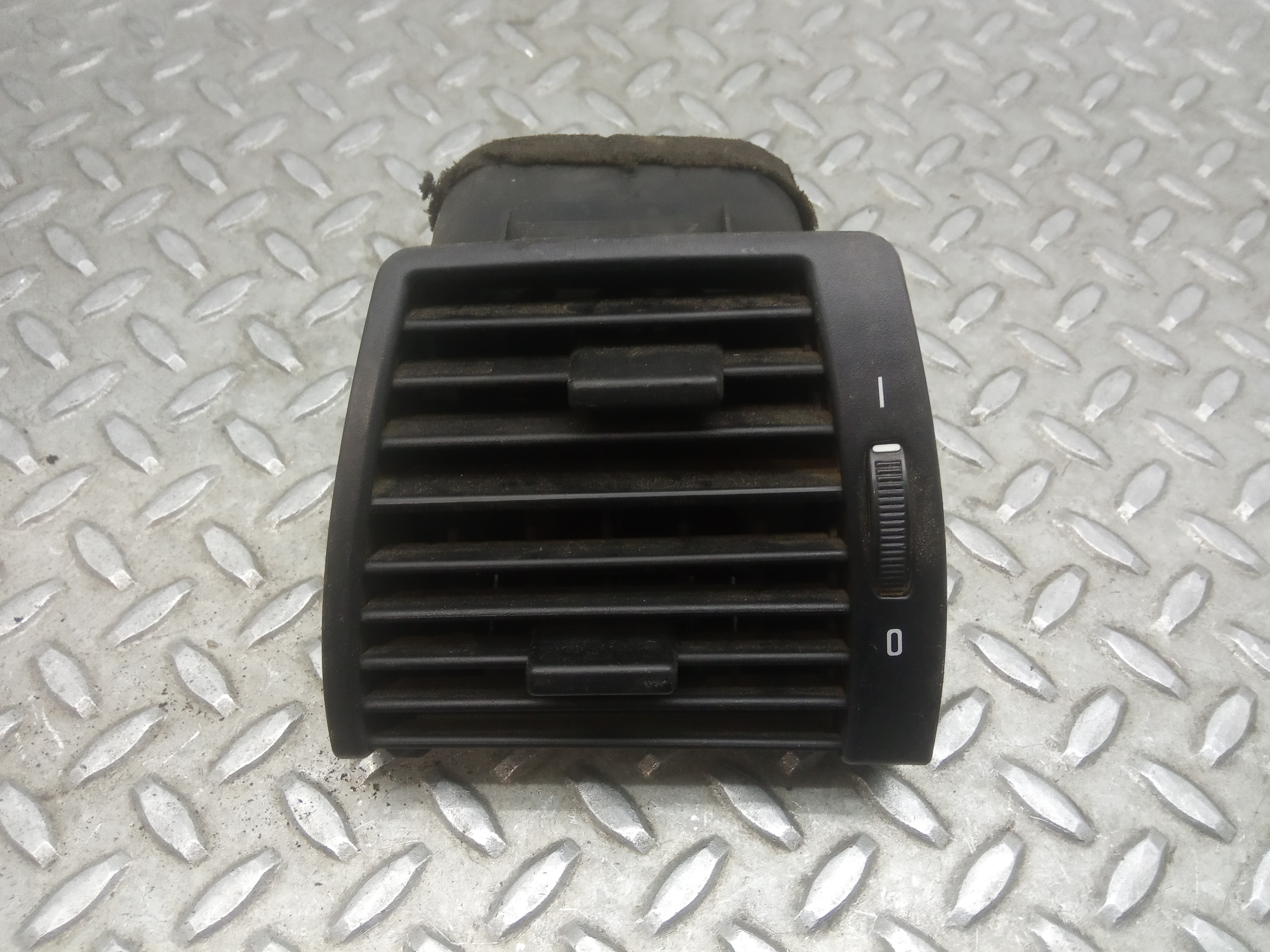 BMW X5 E53 (1999-2006) Dashboard Air Vents 21465330