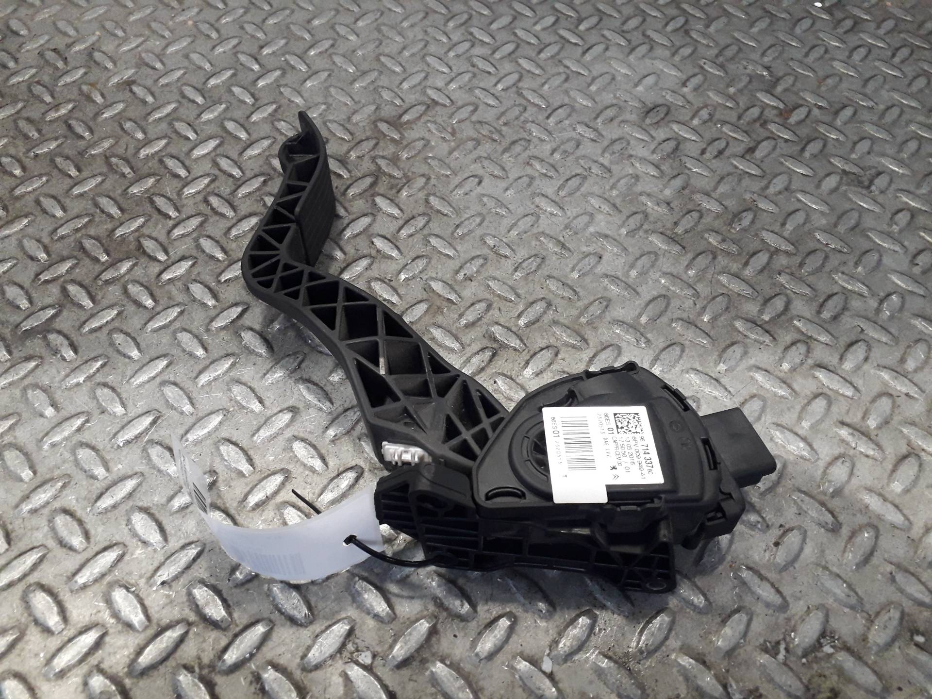 CITROËN C4 Cactus 1 generation (2014-2024) Other Body Parts 9671433780, 6PV00994941 23706833