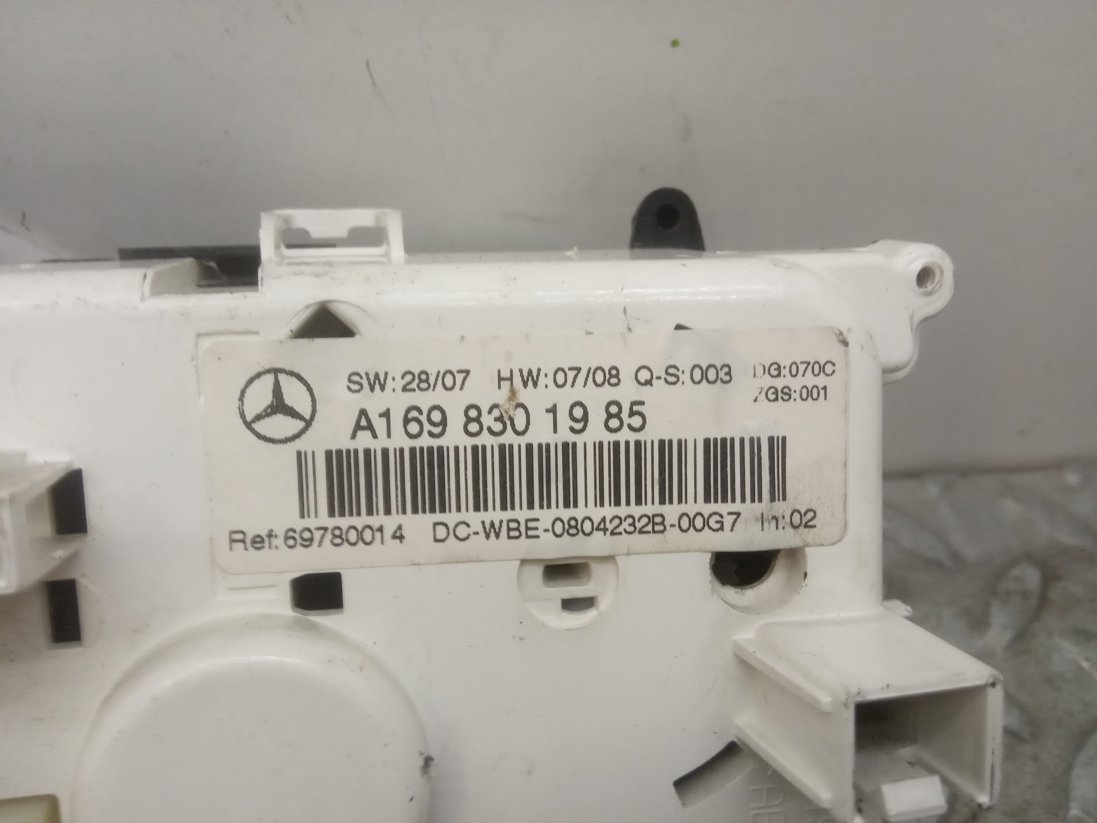 MERCEDES-BENZ B-Class W245 (2005-2011) Climate  Control Unit A1698301985, 69780014 23320390