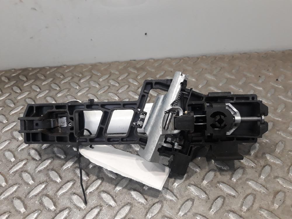 Maneta exterior trasera izquierda UGJC 1788863 de Ford Fiesta vi van 2010-2017 75 CV con 1 km - pieza usada