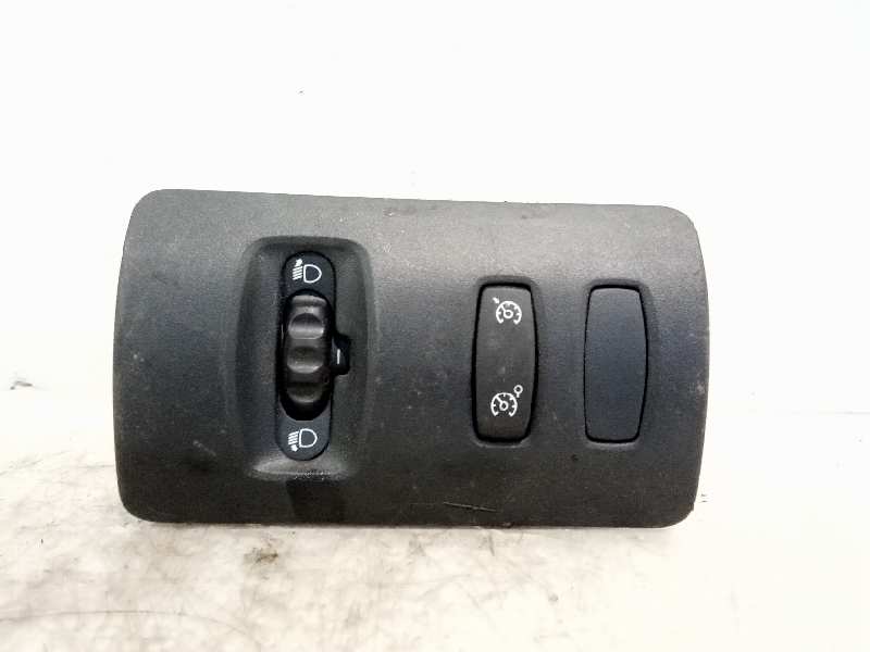 RENAULT Clio 3 generation (2005-2012) Annan del 8200379685 24775594