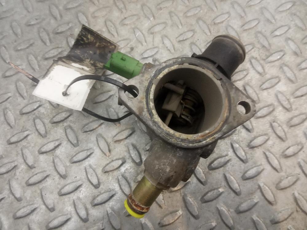 Termostato AR37203 60663618 de Alfa romeo 147 (937_) 2001-2010 105 CV con 1 km - pieza usada