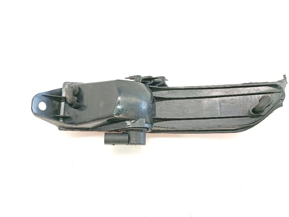 Piloto paragolpes trasero izquierdo CAS 7P6945701B de Volkswagen Touareg (7p5, 7p6) 2010-2018 240 CV - pieza usada