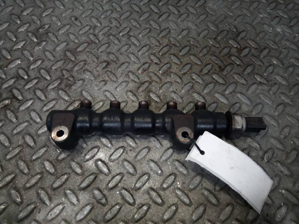 Rampa inyectora K9K B8 (55KW) 9654592680 de Dacia Sandero 2008-2013 75 CV con 1 km - pieza usada