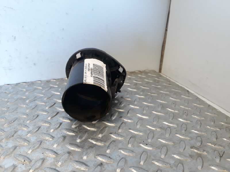 Aireador izquierdo AR37203 de Alfa romeo 147 (937_) 2001-2010 105 CV con 1 km - pieza usada