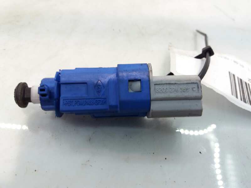 Sensor K9K T7 8200276359C de Renault Grand modus 2008-2014 86 CV con 115698 km - pieza usada