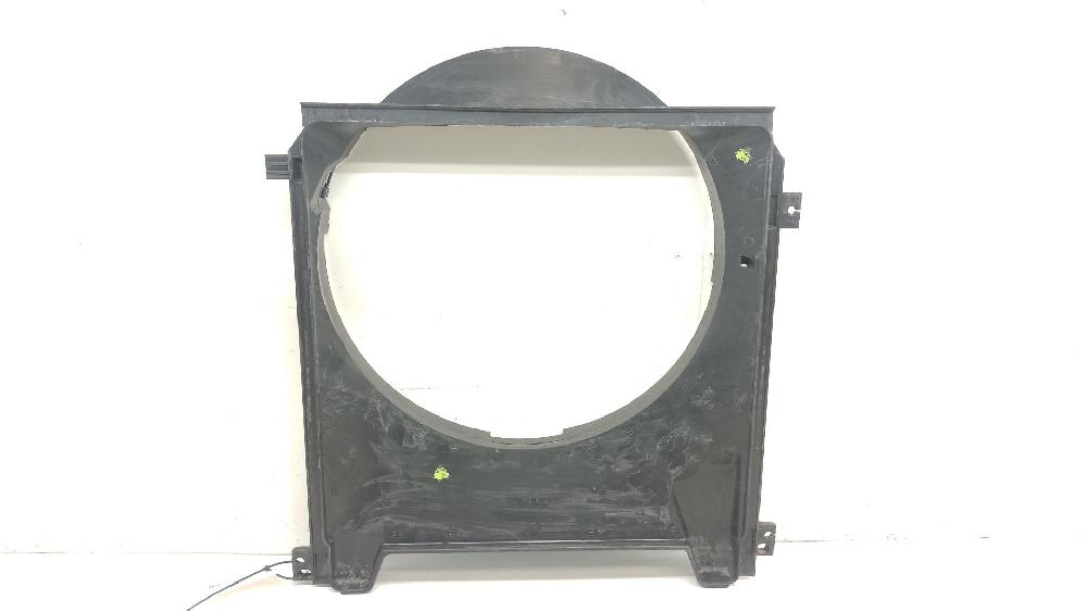 Calandra delantera de radiador D20DT 2165131020 de Ssangyong Actyon sports i (qj) 2007-0 141 CV - pieza usada