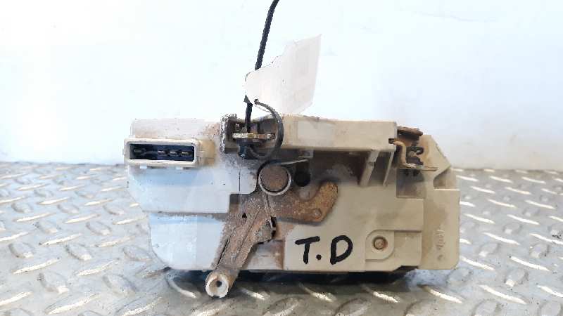 PEUGEOT 206 1 generation (1998-2009) Rear Right Door Lock 913887 18670952