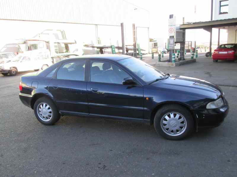 AUDI A4 B5/8D (1994-2001) Oglindă ușă laterală dreapta ELECTRICO, 5PINES 18561787