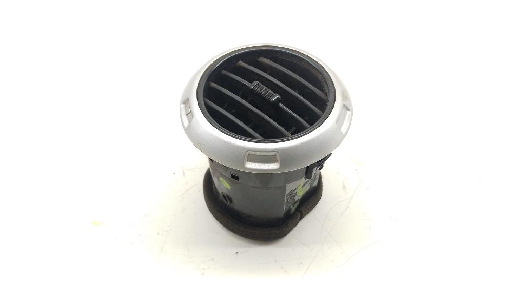 Aireador derecho D20DT 6962031000 de Ssangyong Actyon i 2006-2012 141 CV