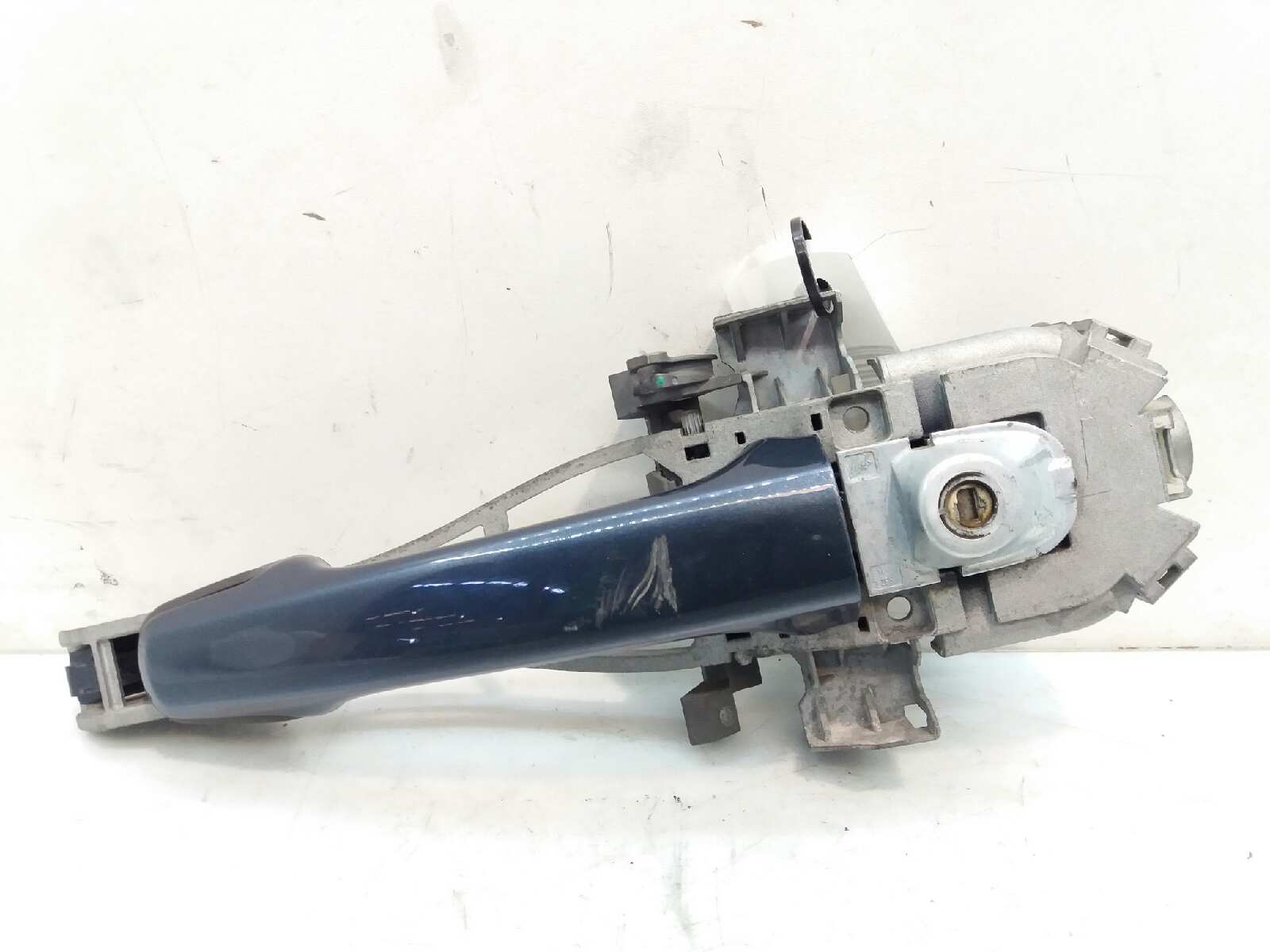 VOLVO S40 2 generation (2004-2012) Front Left Door Exterior Handle 39879658 18667720