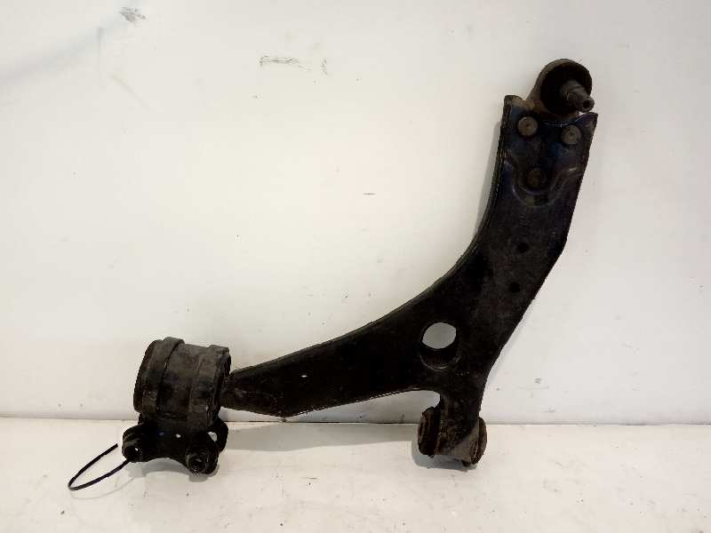 PEUGEOT Focus 2 generation (2004-2011) Front Left Arm 1570285 18692557