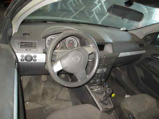 OPEL Astra J (2009-2020) Priekiniai valytuvai 93178942 18557204