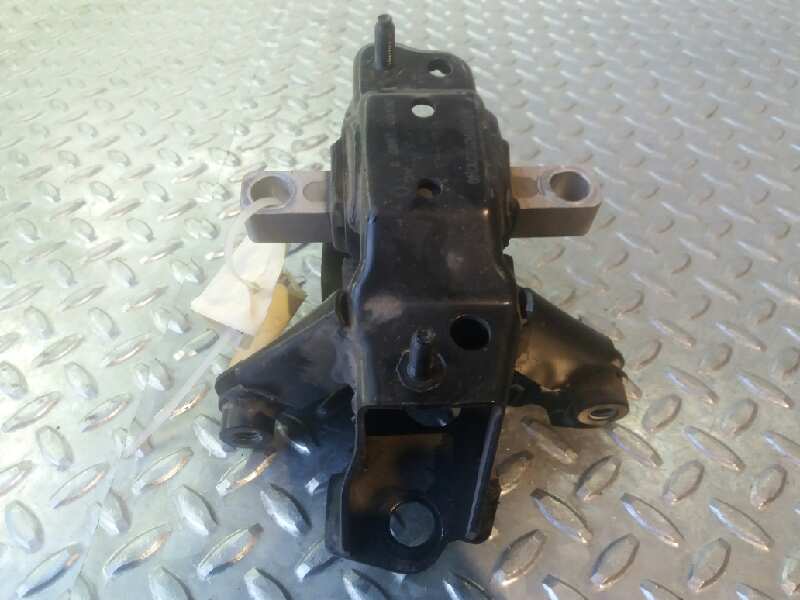 Soporte motor derecho BME de Volkswagen Polo iv (9n_, 9a_) 2005-2010 64 CV con 1 km - pieza usada
