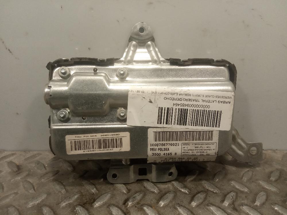 Airbag lateral trasero derecho 647961 de Mercedes-benz Clase e (w211) berlina 2002-2009 177 CV con 1 km - pieza usada
